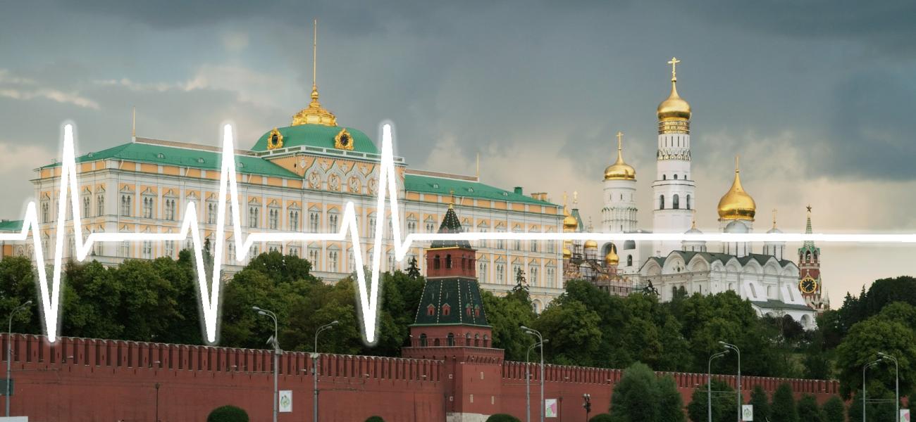 Flatline imposed over a photo of the Kremlin, Moscow.
