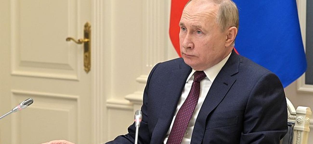 Vladimir Putin observes strategic deterrence forces exercise in the Kremlin’s situation room.