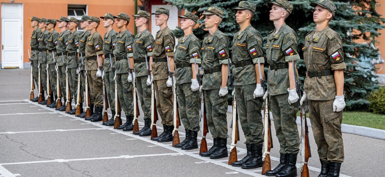 Russian soldier recruits